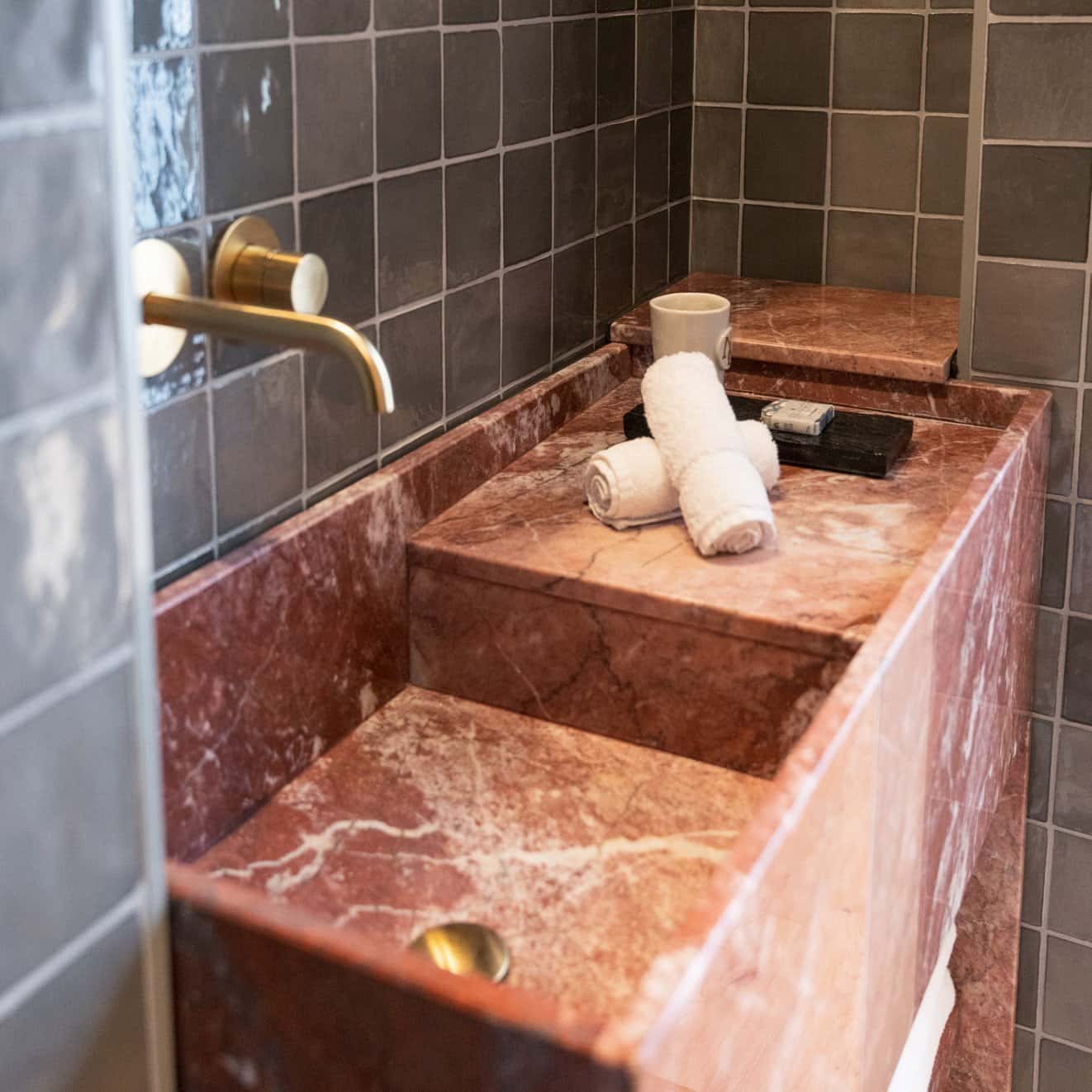 Pool-Side Room — photo 6